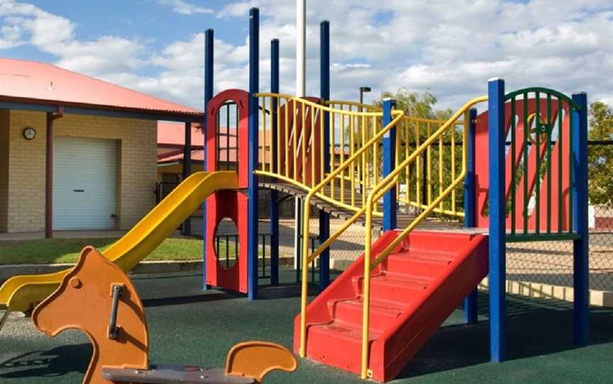 Jenolan Way Community Centre, Local Facilities in Merriwa