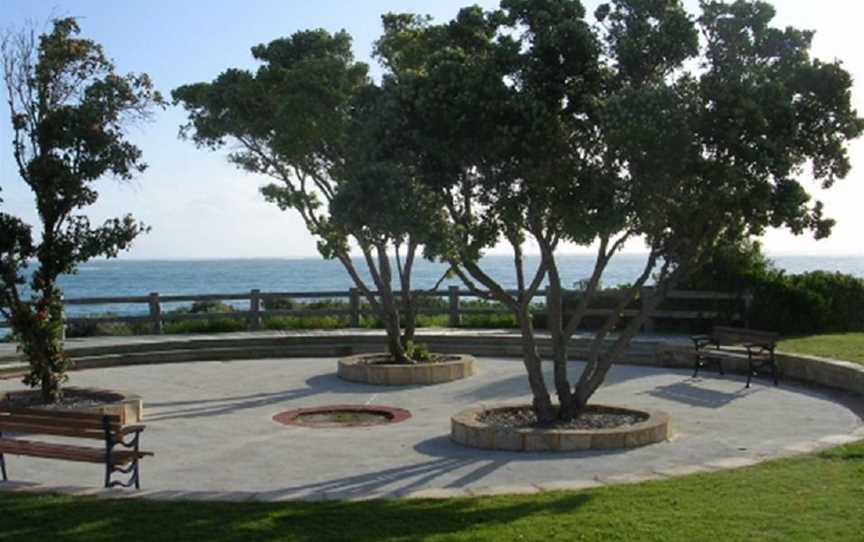 Queenscliff Park, Local Facilities in Quinns Rocks