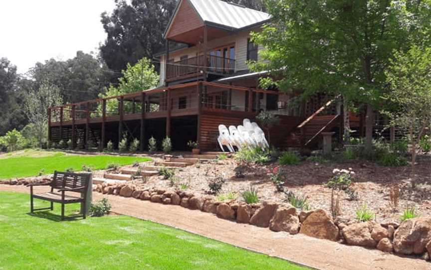 Dwellingup B and B and Chalets, Accommodation in Dwellingup