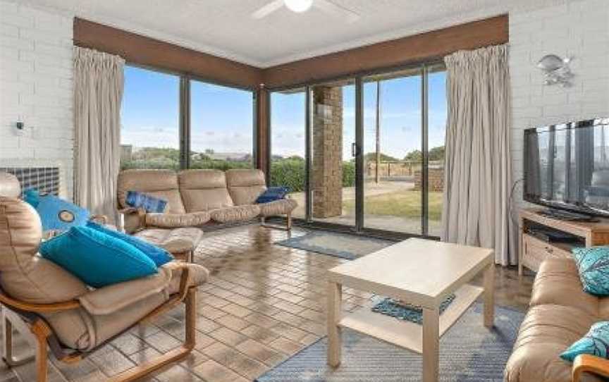 Sun & Surf Aldinga Beach Apartment, Aldinga Beach, SA