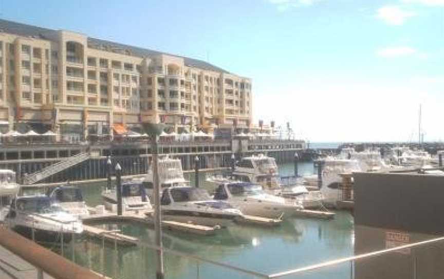 Glenelg Holiday /corporate Accommodation, Glenelg South, SA