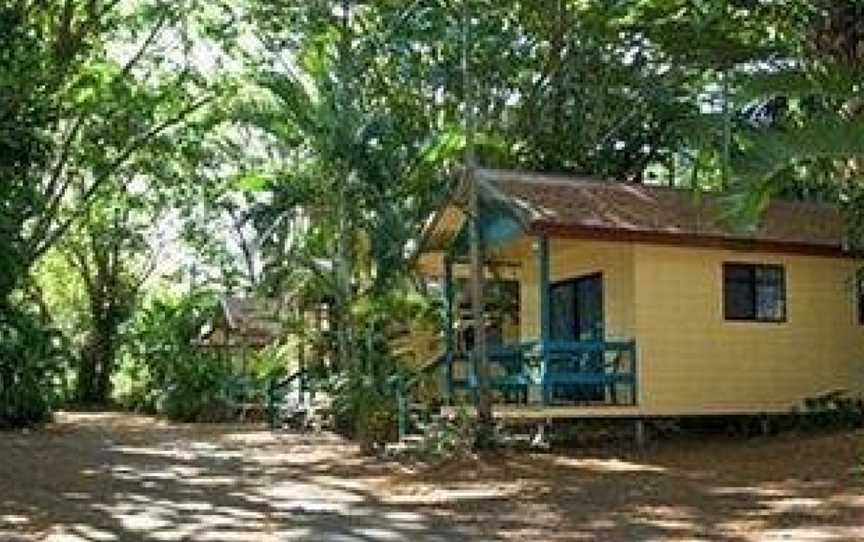 CAIRNS VILLA AND LEISURE PARK, Accommodation in Manoora