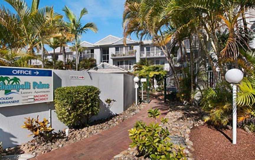 Champelli Palms Apartments, Labrador, QLD