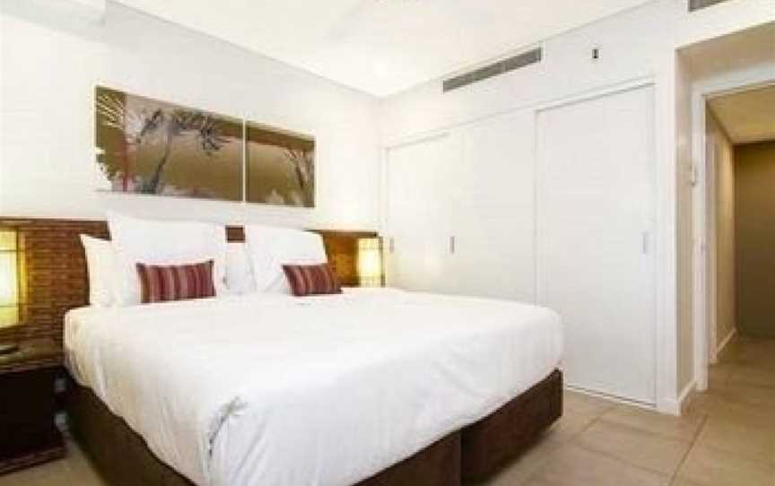 Sea Temple Port Douglas Luxury Apartments, Accommodation in Craiglie