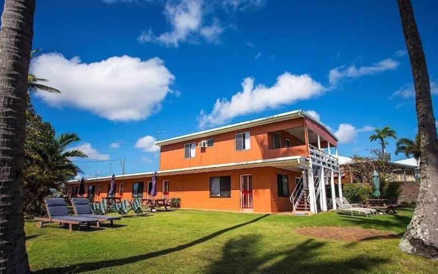 Seaspray Waterfront Holiday Units, Cooee Bay, QLD