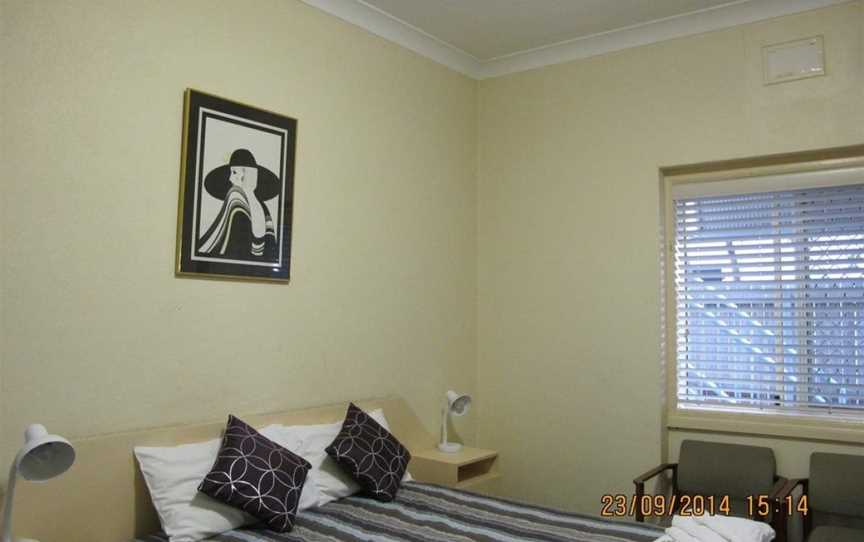 Hampton Court Apartments, Clayfield, QLD