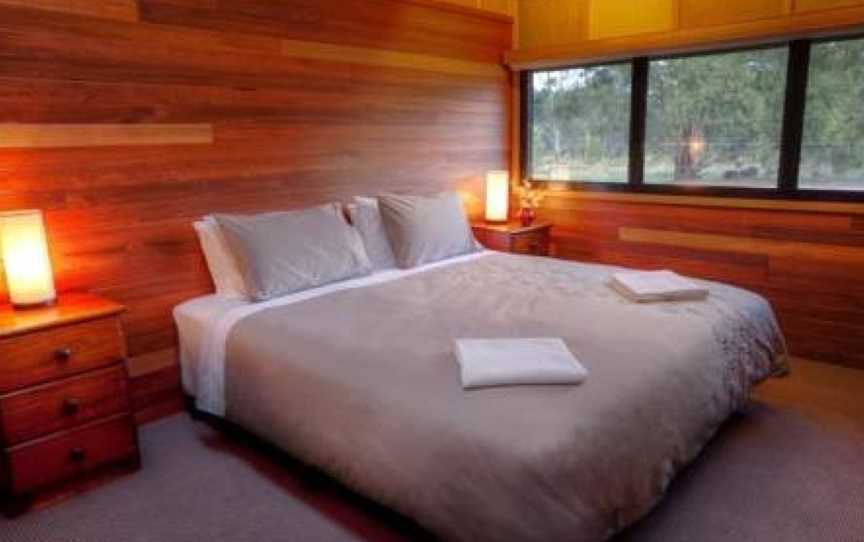 Girraween Environmental Lodge, Accommodation in Wyberba