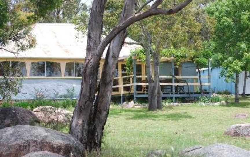 Twisted Gum Vineyard Cottage, Ballandean, QLD