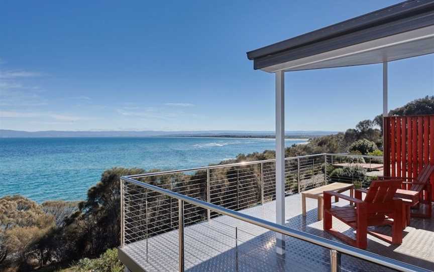 Whale Watcher 1, Accommodation in Coles Bay