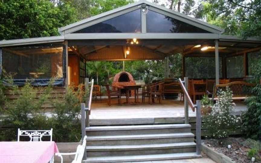 Tuckeroo Cottages & Gardens, Accommodation in Rathdowney