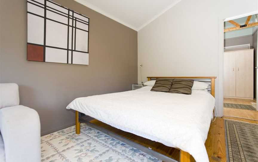 Earle Street Apartment, Lyneham, ACT