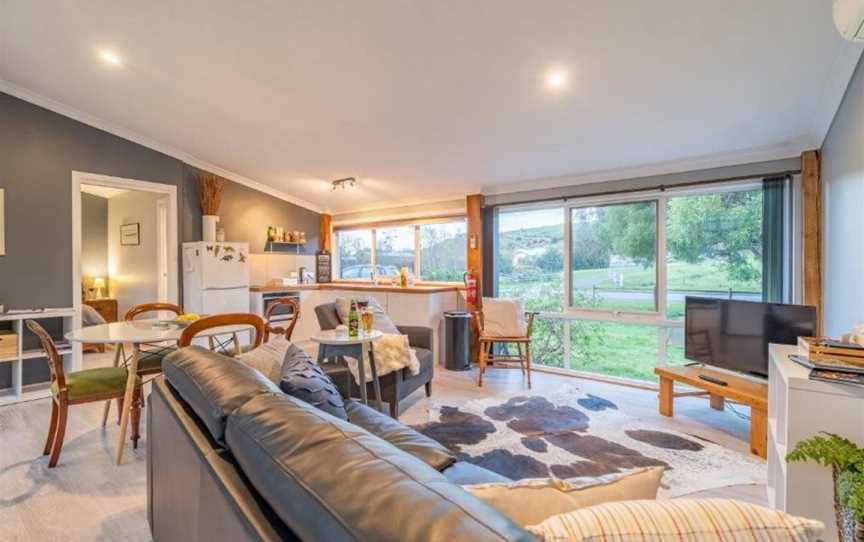 Platypus Waters B&B, Accommodation in Smithton