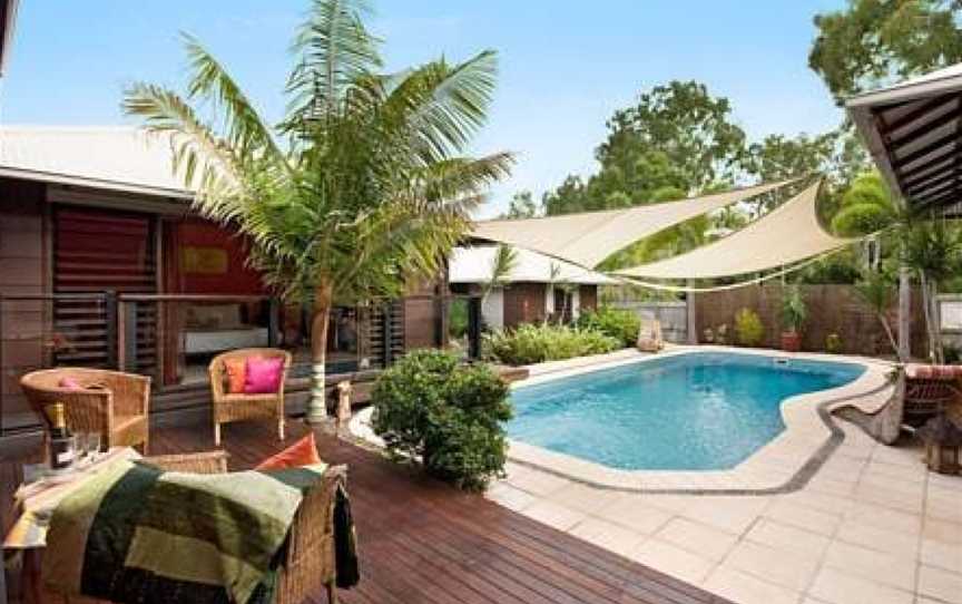 Banyak Villa, Horseshoe Bay, QLD