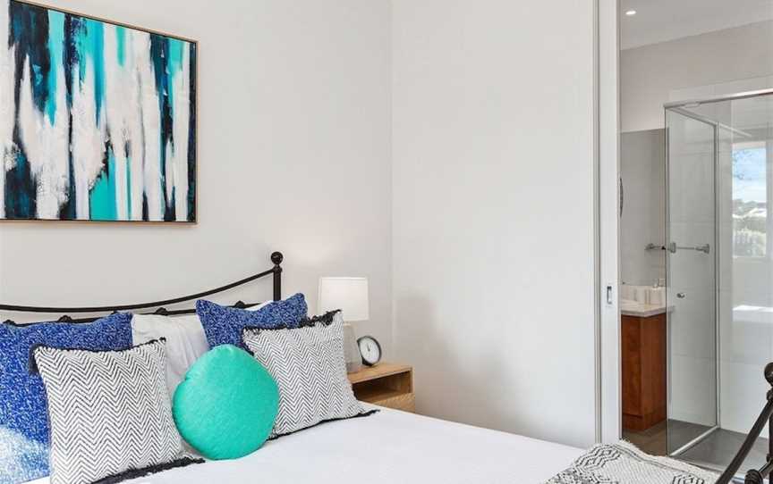 BOUTIQUE STAYS - The Richardson, Parkdale, VIC