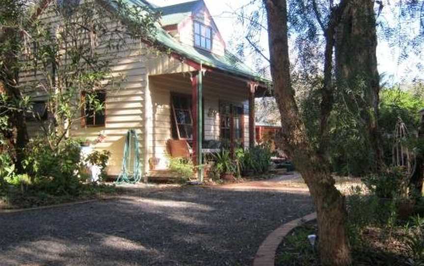 Ballarat Cottages incorporating Yarrowee Cottage and Admirals cottage, Ballarat East, VIC