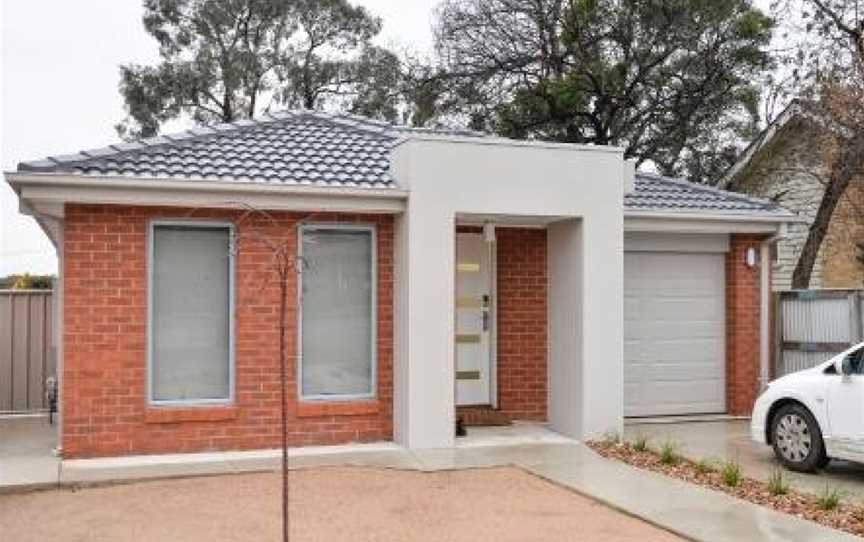 Beischer Apt A, Strathdale, VIC