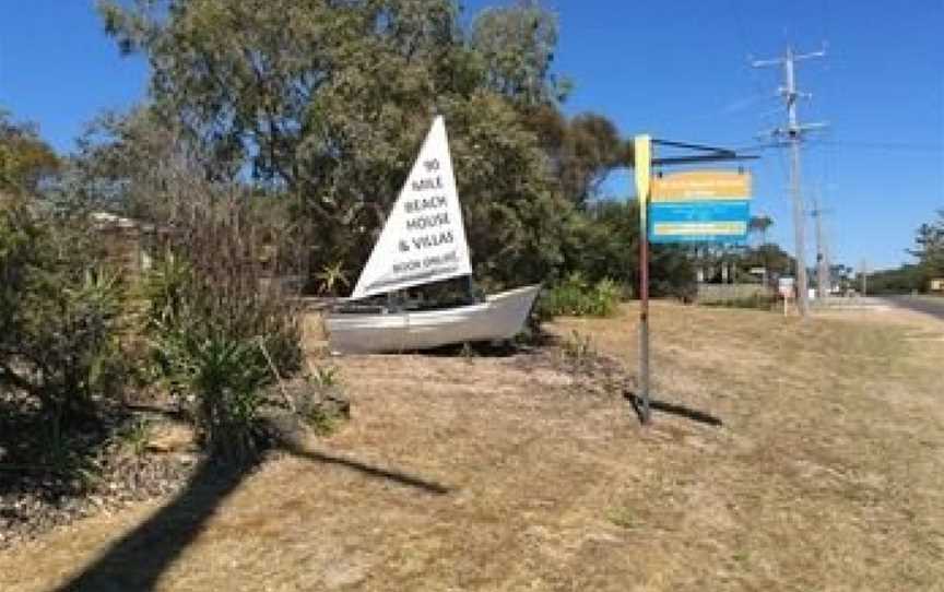 90 mile beachhouse&villas, Golden Beach, VIC