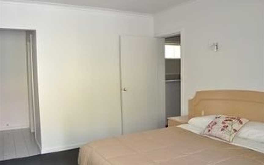 Nunawading Motor Inn, Blackburn, VIC