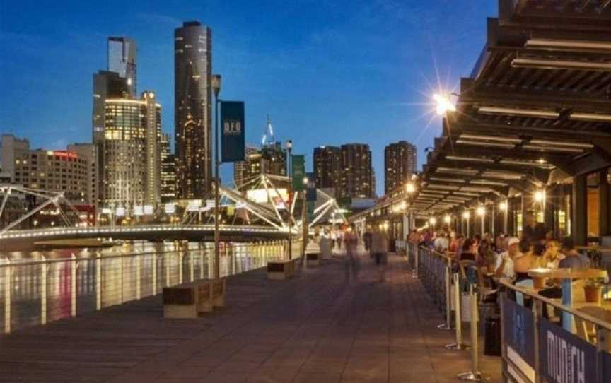 Melbourne Holiday Apartments South Wharf, South Wharf, VIC