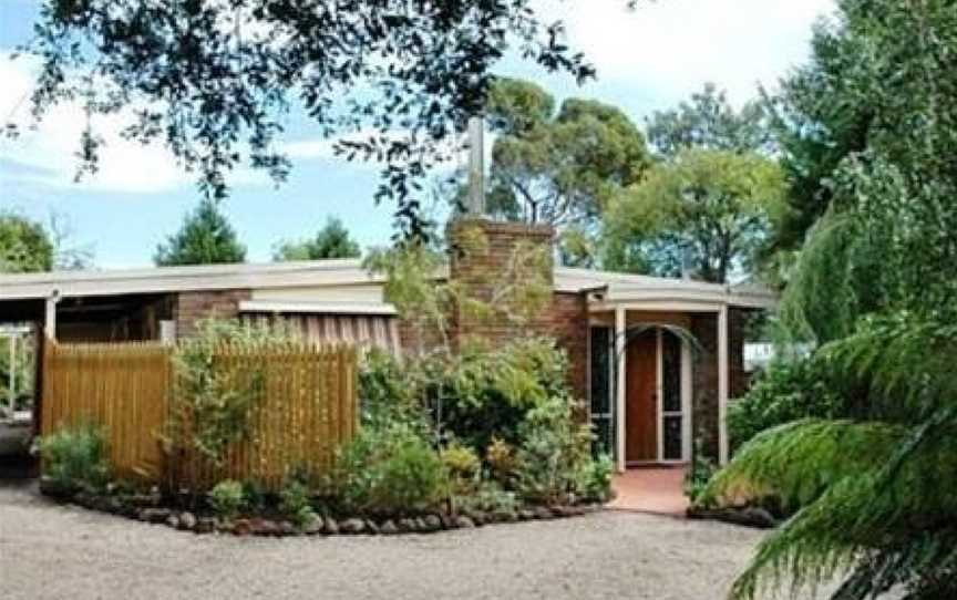 Woodland by the Bay & Puddleduck Cottage, Mount Martha, VIC