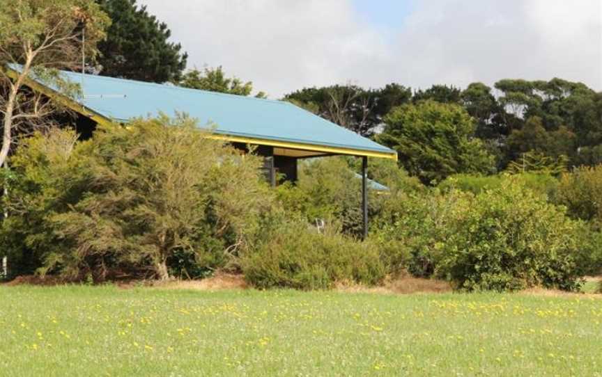 Black Cockatoo Cottages, Yanakie, VIC