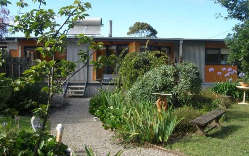 Foottloose Beach House Portarlington, Portarlington, VIC