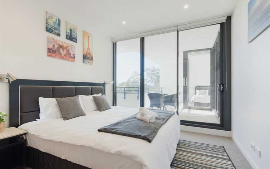 Morden Sleek Apartment in Heart of Macquarie Park, North Ryde, NSW