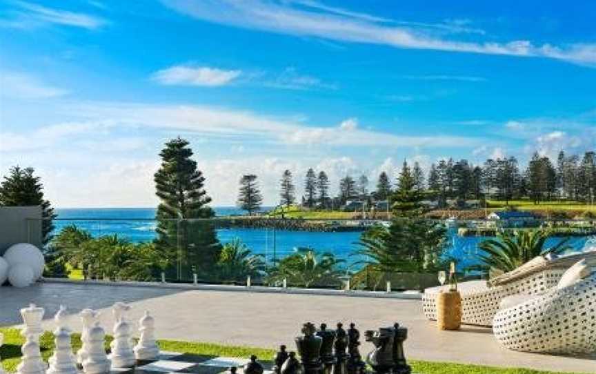 Belle Vue- Penthouse at Black Beach, Kiama, NSW