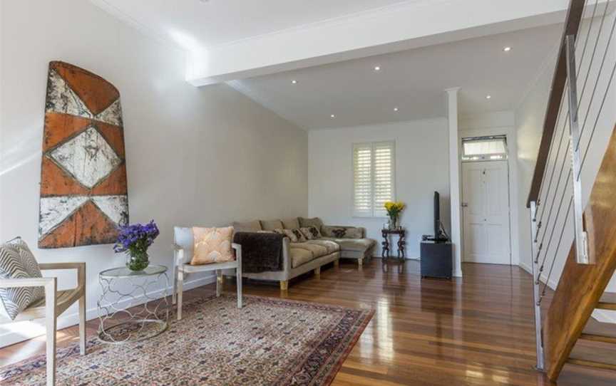 Three Storey Terrace In Heart Of Sydney, Woolloomooloo, NSW