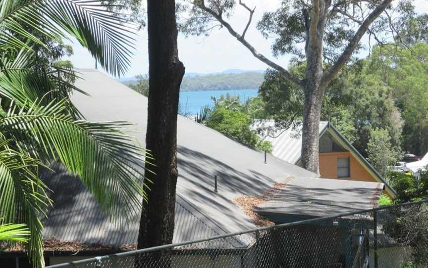 Gannet - Deluxe Villa, Cams Wharf, NSW