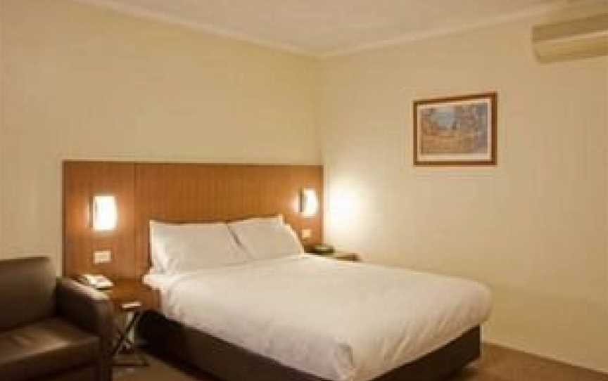 Crest Motor Inn, Queanbeyan, NSW