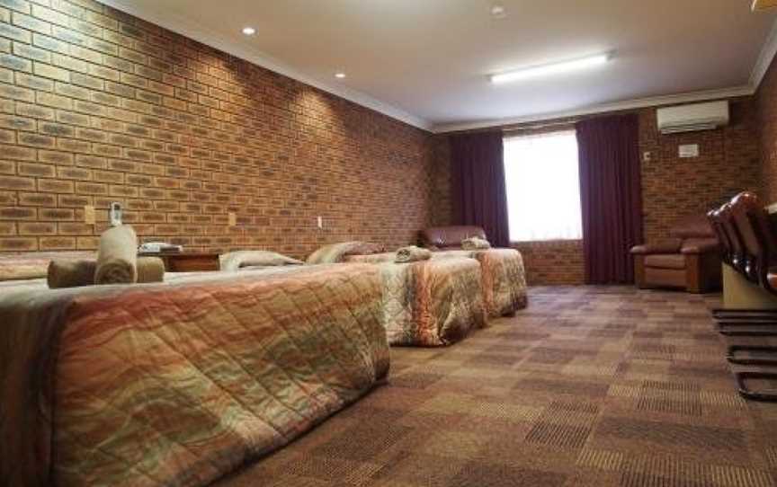 Cobar Town & Country Motor Inn, Cobar, NSW