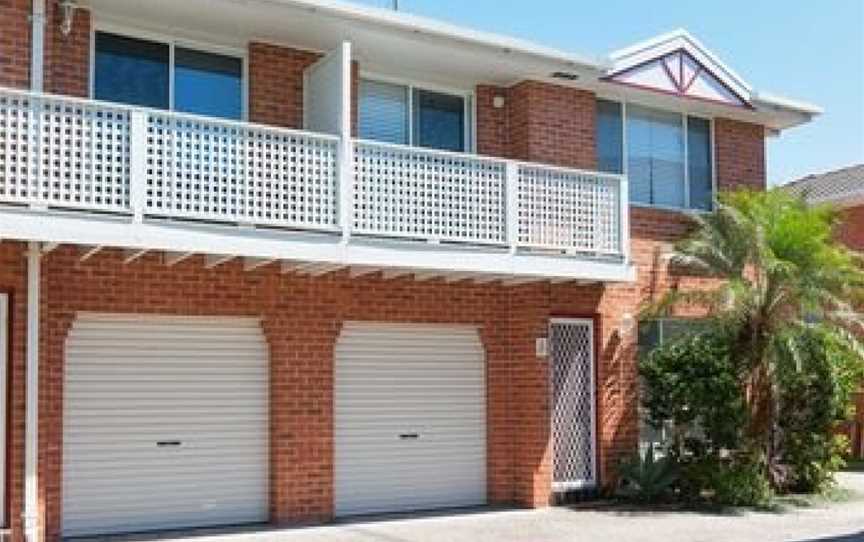 Reef Close, Townhouse 3, 7, Fingal Bay, NSW