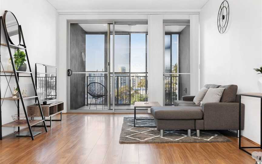 Rosebery Free Parking+Own Rooftop Terrace | 3 Beds, Rosebery, NSW