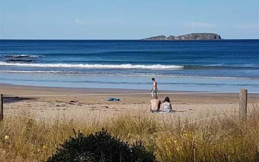 Unit 2 Breakaway Lodge, Surf Beach, NSW