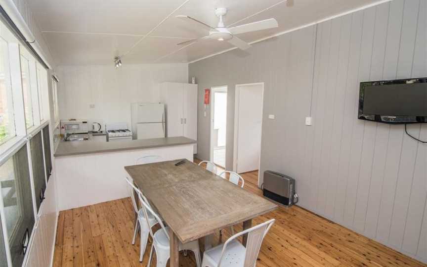 Lakeside Cabins & Holiday Village, Cudmirrah, NSW