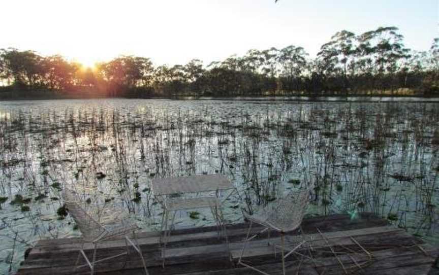 Lake Russell Retreat, Emerald Beach, NSW