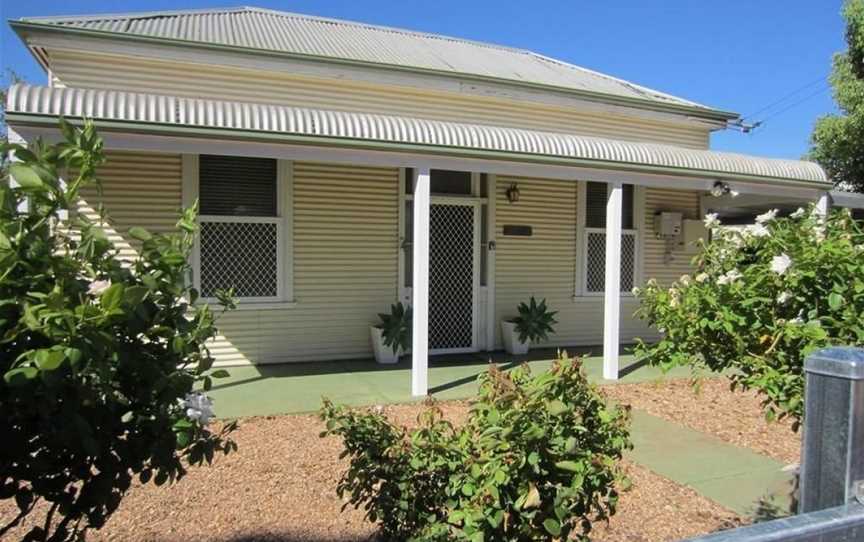 Maeville Cottage, Broken Hill, NSW