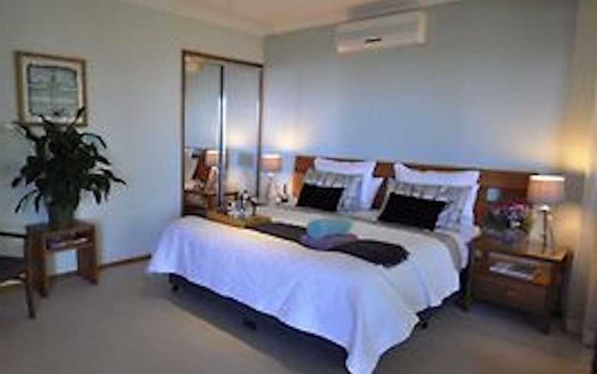 BRAESIDE & BREAKFAST, Accommodation in Maleny