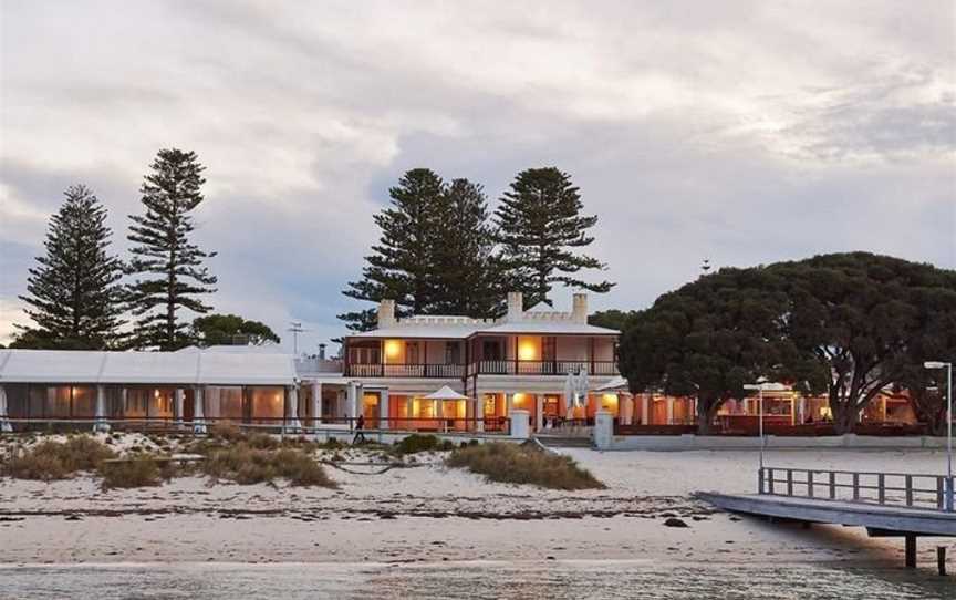 Hotel Rottnest, Accommodation in Rottnest Island