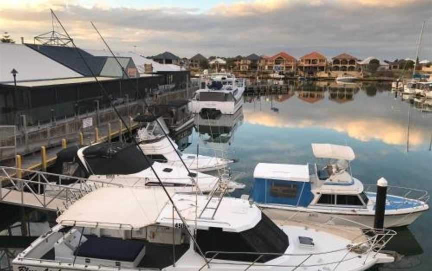 Marina View Chalets, Wannanup, WA