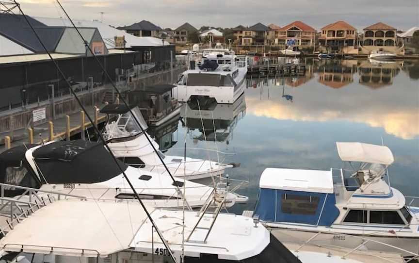 Marina View Chalets, Wannanup, WA