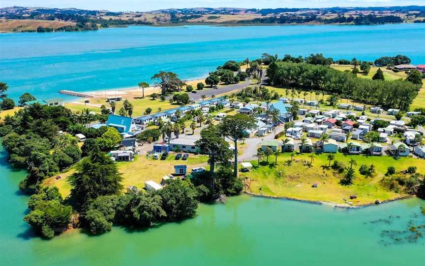 Clarks Beach Holiday Park, Awhitu, New Zealand