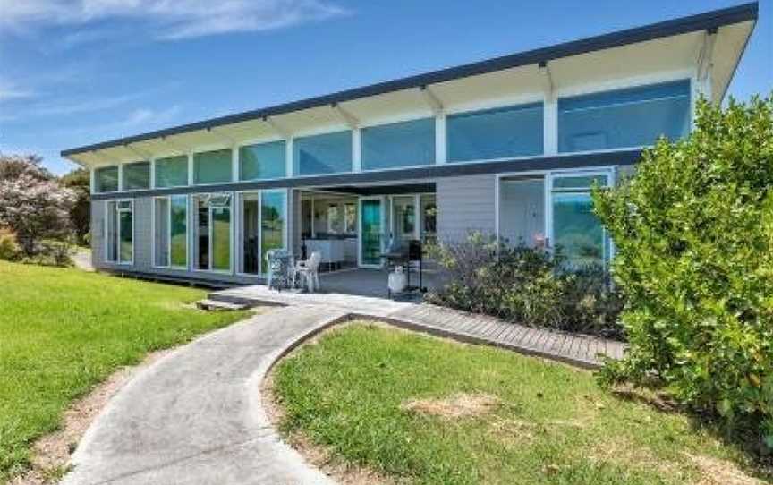 Te Whare Kiwi - Paroa Bay Chalets, Russell, New Zealand