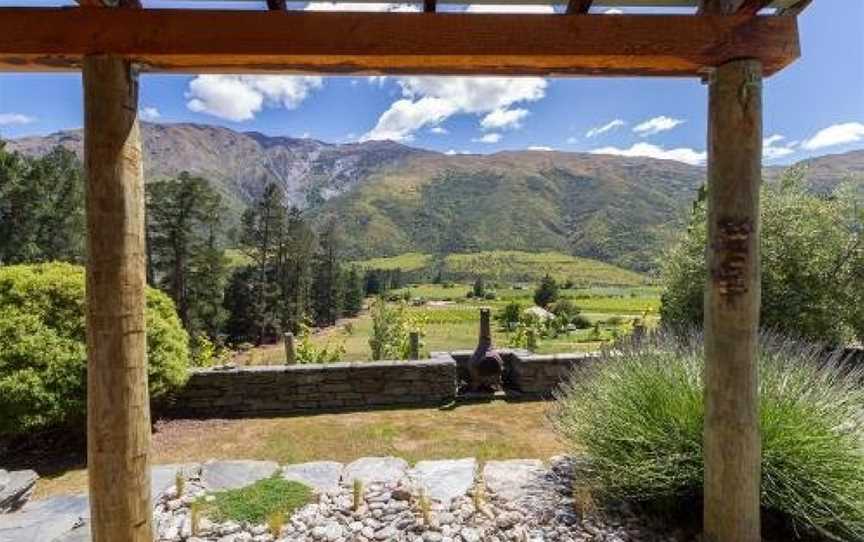 The Vines - Gibbston Valley Holiday Home, Gibbston, New Zealand