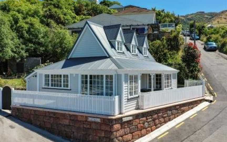 Islay Cottage - Lyttelton Holiday Home, Lyttelton, New Zealand