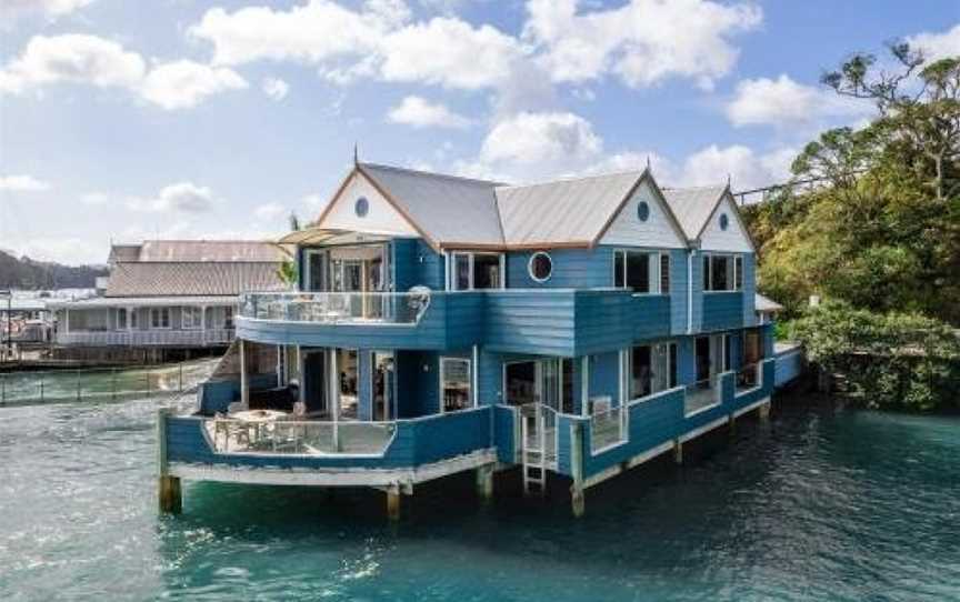 The Landing at The Boathouse - Opua Holiday Apartment, Opua, New Zealand