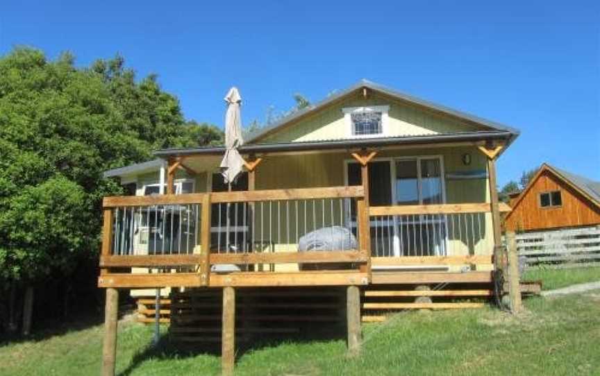 Snowberry Cottage at Lochsloy Farm Little River, Akaroa, New Zealand