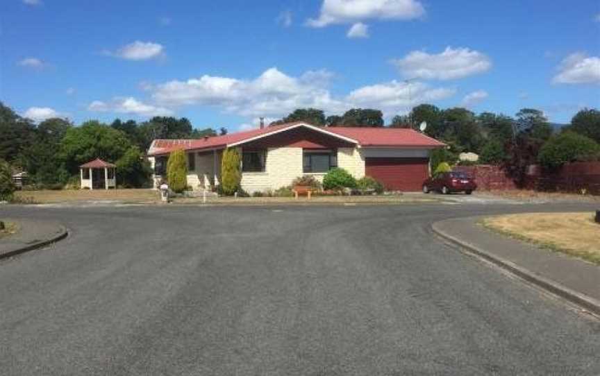 Ron and Tony's Bed & Breakfast, Tuatapere, New Zealand