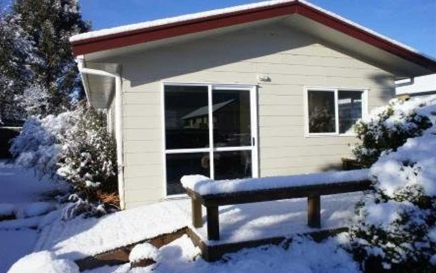 Holiday Chalet, Whanganui National Park, New Zealand